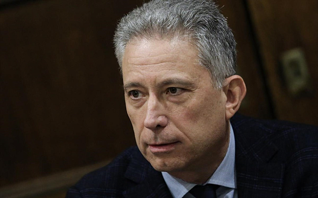 Κώστας Χρυσόγονος