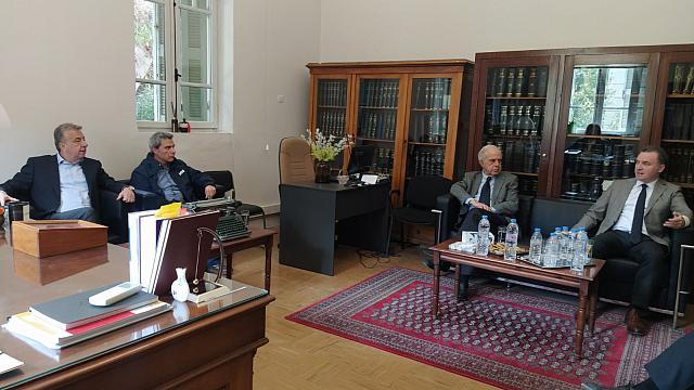 Σύσκεψη για τους βανδαλισμούς και τη λειτουργικότητα του δικαστικού μεγάρου