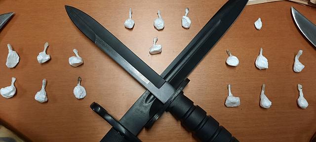 Τους έπιασαν πάνω στο ...αλισβερίσι με την κοκαΐνη