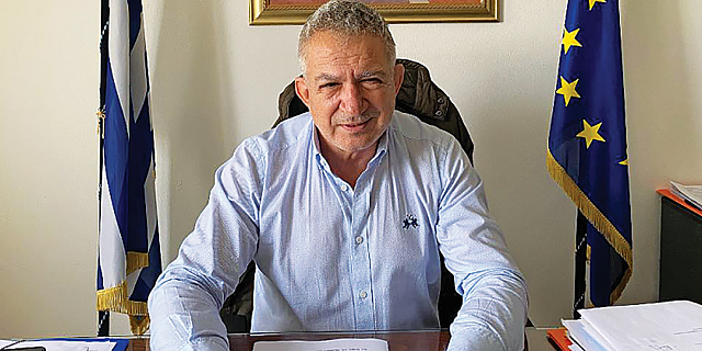 νικολιδακης