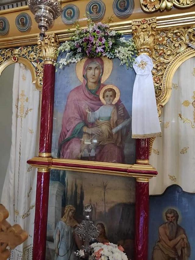 παναγια εξακουστη μάλλες