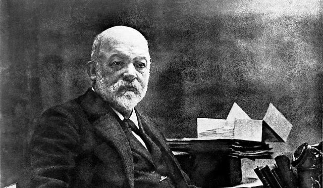 Ο Γκότλιμπ Ντάιμλερ