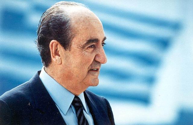 Ο Κωνσταντίνος Μητσοτάκης, νικητής των εκλογών το 1990, σαν σήμερα