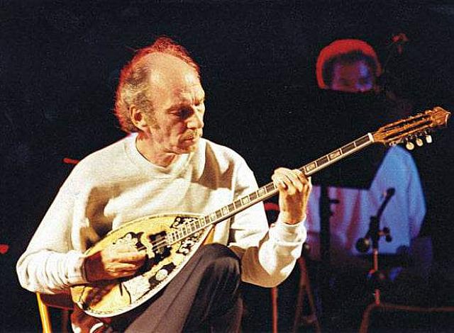 Ο Άκης Πάνου