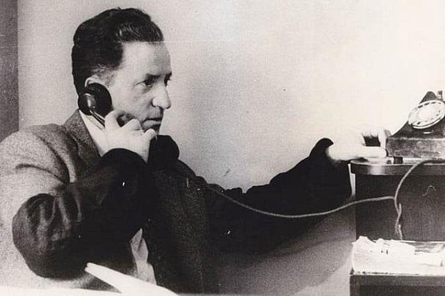 Ο Μπάμπης Κλάρας