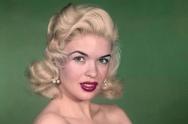 Η Τζέιν Μάνσφιλντ