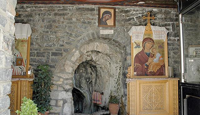 αγιος μυρωνας αγιασμα