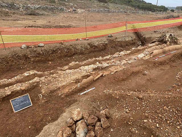 αρχαιο υδραγωγείο χερσονησος