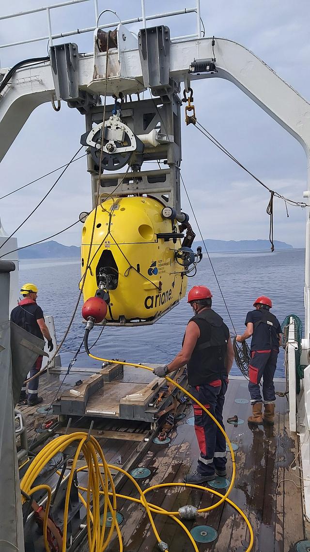 ΡΟΜΠΟΤ ΓΙΑ ΣΕΙΣΜΟΥΣ