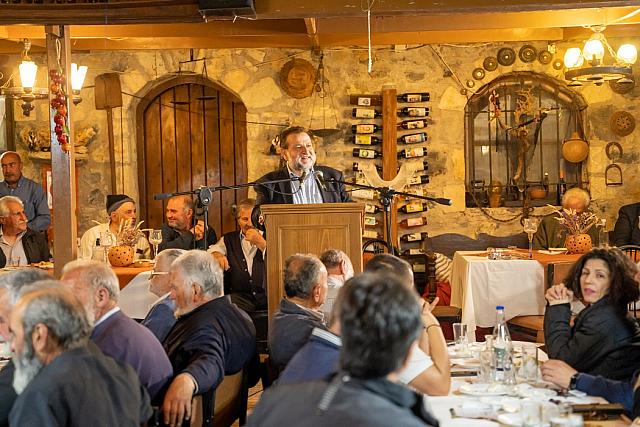 βασίλης κεγκέρογλου