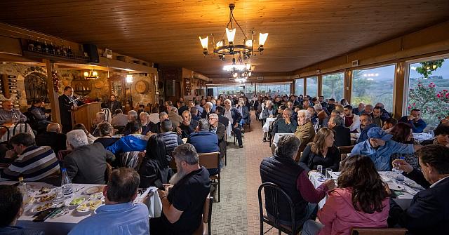 βασίλης κεγκέρογλου