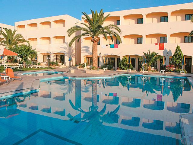 «Στο σφυρί» 35 ξενοδοχεία σε όλη την Ελλάδα - Ποια βγαίνουν σε πλειστηριασμό στην Κρήτη