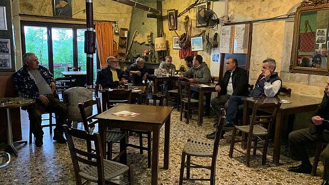 Χαρης Μαμουλάκης