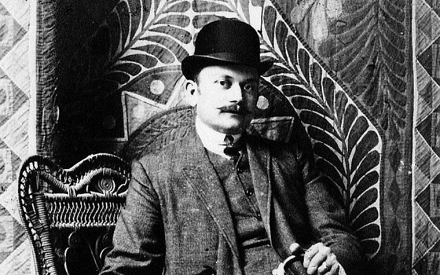 Ο Κωνσταντίνος Παρθένης