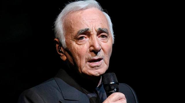 Ο Σαρλ Αζναβούρ