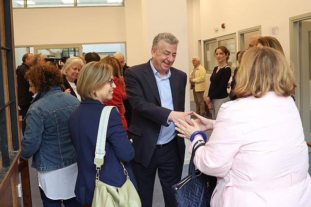 ΑΡΝΑΟΥΤΑΚΗς