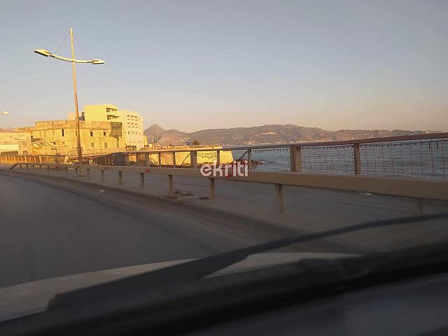 κάγκελα παραλιακή