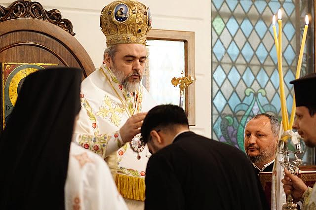 τουρκος χειροτονήθηκε διάκονος