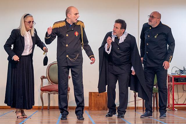 ελμε κωμωδια