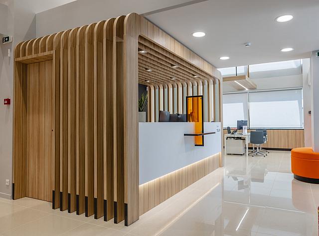 ΠΑΓΚΡΗΤΙΑ ΤΡΑΠΕΖΑ ΚΑΛΑΜΑΤΑ