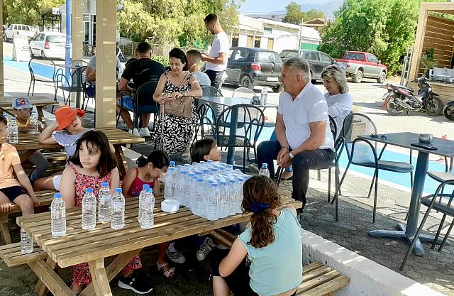 παραλια κοκκινου πυργου