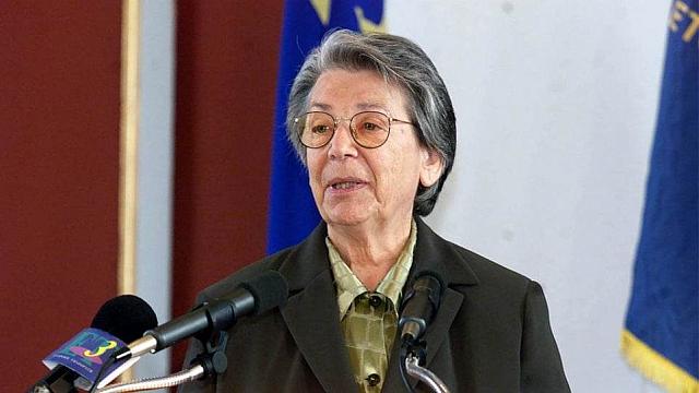 Η Βιργινία Τσουδερού