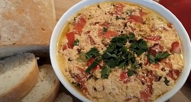 ΑΛΒΑΝΙΚΗ ΚΟΥΖΙΝΑ