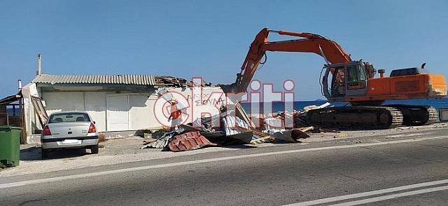 κατεδαφιση στο Τομπρουκ