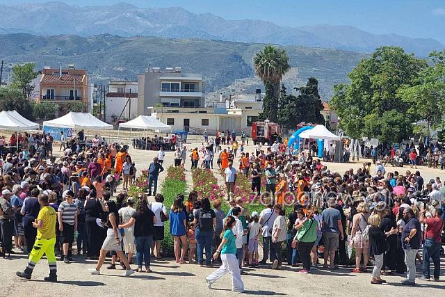 στρατόπεδο μαρκοπούλου χανιά