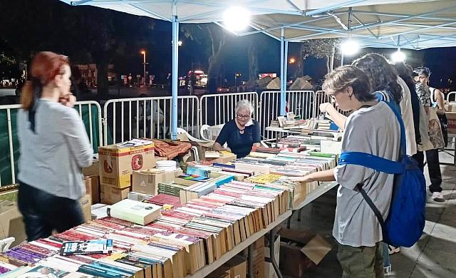 Παζάρι "Δεύτερο Χέρι - Χέρι Βοήθειας"