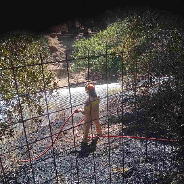 Έκαναν εργασίες και έβαλαν φωτιά