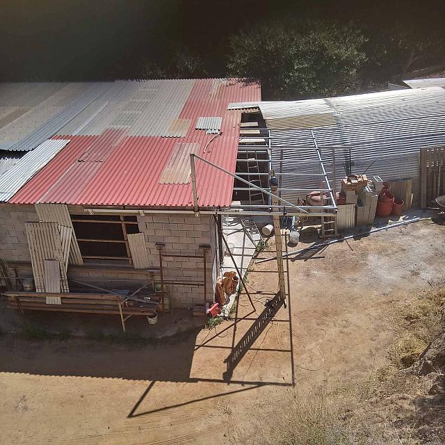 Έκαναν εργασίες και έβαλαν φωτιά