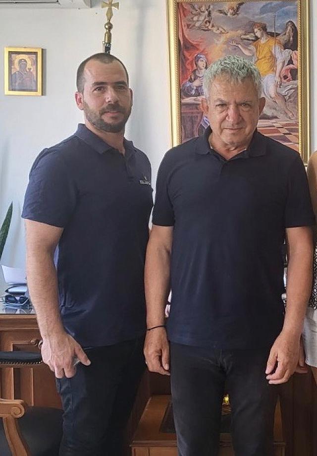 αποστολακης - νικολιδακης