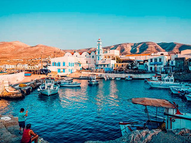 Το γραφικό λιμανάκι της Μπούκας  στην Κάσο  με την ματιά των SteMajourneys