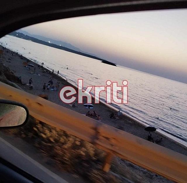 κοσμος στις παραλίες