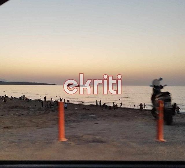 κοσμος στις παραλίες