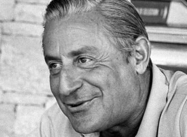 Ο Σταύρος Νιάρχος