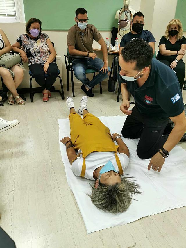 πρωτες βοήθειες