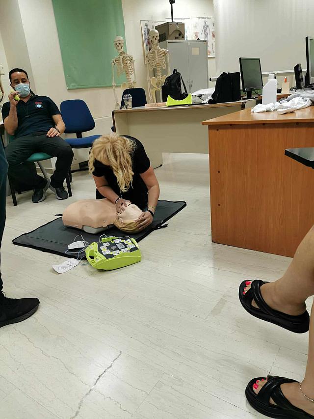 πρωτες βοήθειες