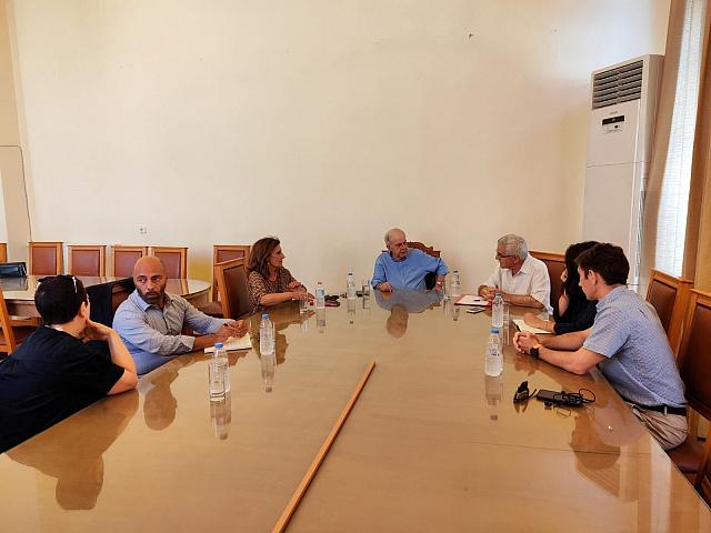 λοτζια συναντηση