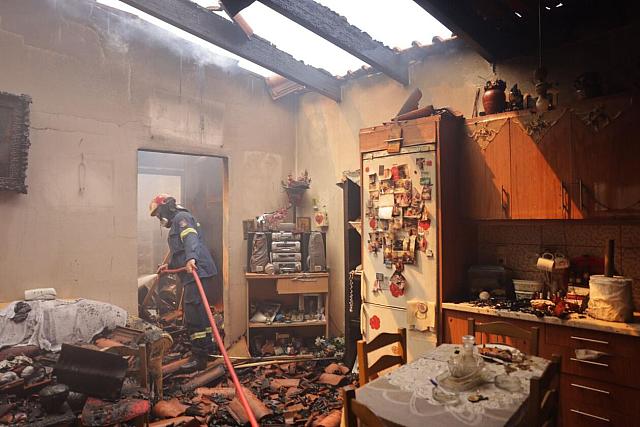 Φωτιά στη Φυλή