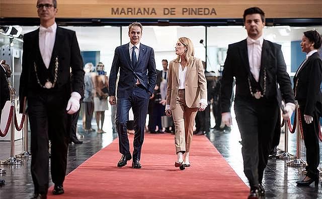 Μητσοτάκης- Μέτσολα