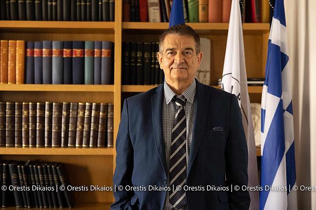 Ο κοσμήτορας της Ιατρικής Σχολής του Πανεπιστημίου Κρήτης καθηγητής Καρδιολογίας Γιώργος Κοχιαδάκης.