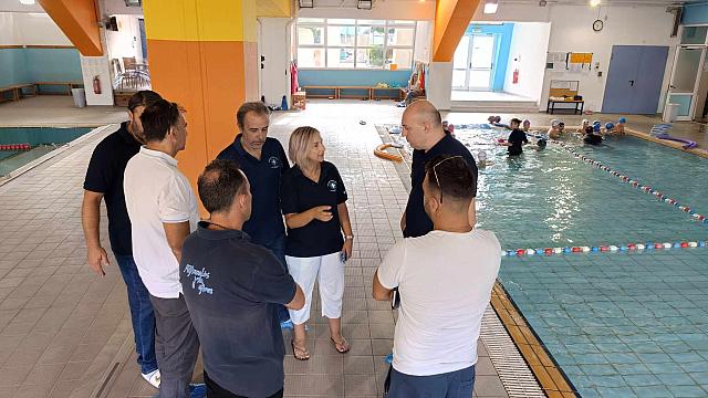 μαθηματα πισινα