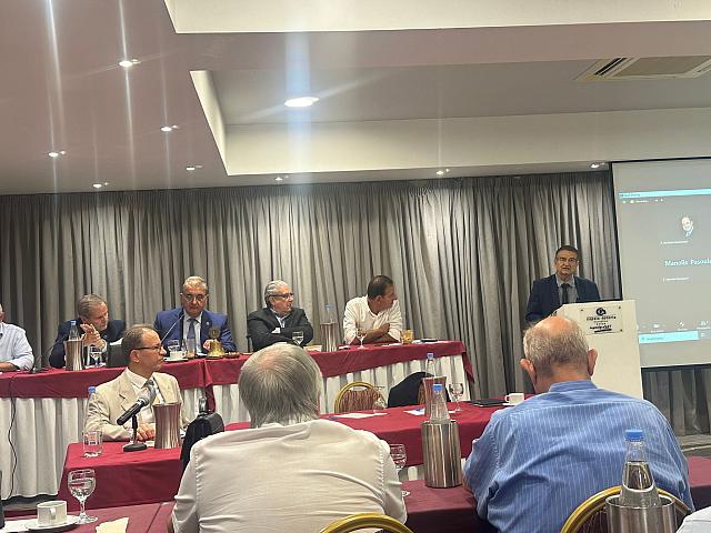 συνέδριο ιατρικών συλλόγων