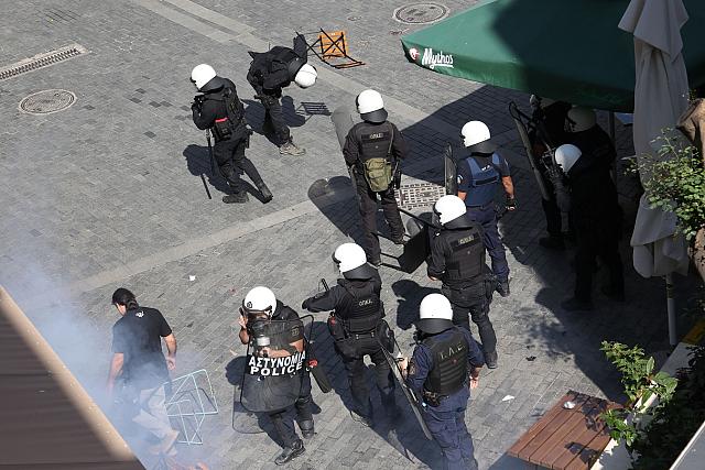 αστυνομία αντιεξουσιαστές