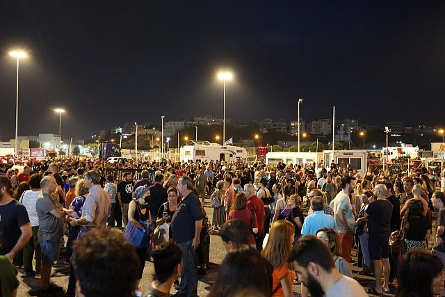 κινητοποιηση στο λιμανι