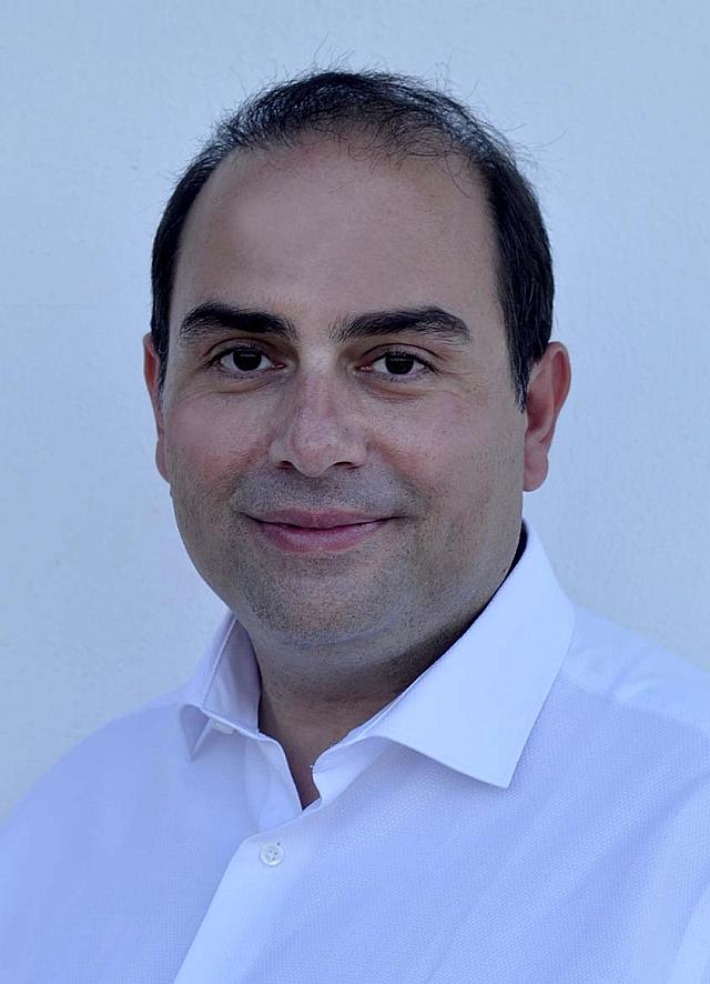 μάνος λυγεράκης