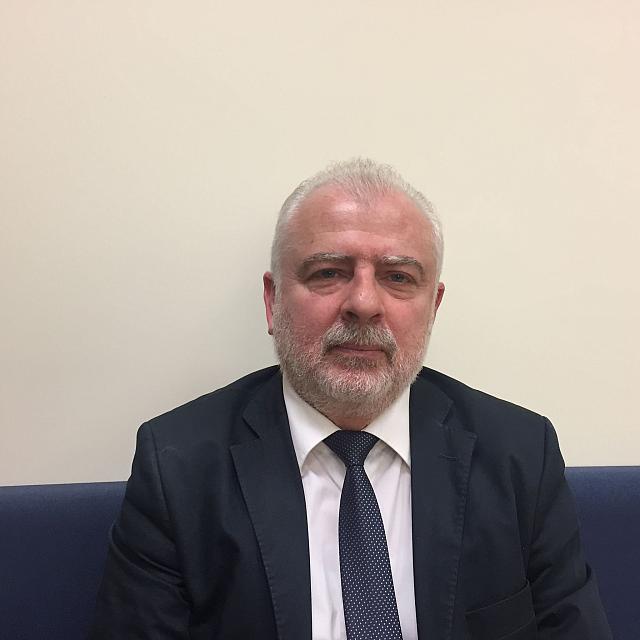 μανώλης σημαντηράκης