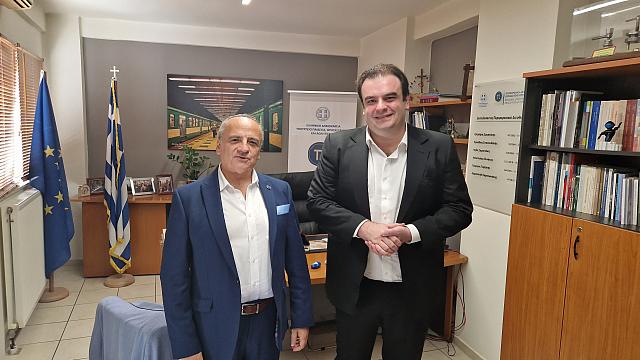 πιερρακακης - καρτσωνακης